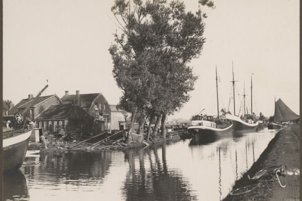 Scheepswerf W. Rubertus aan de Hoornschedijk